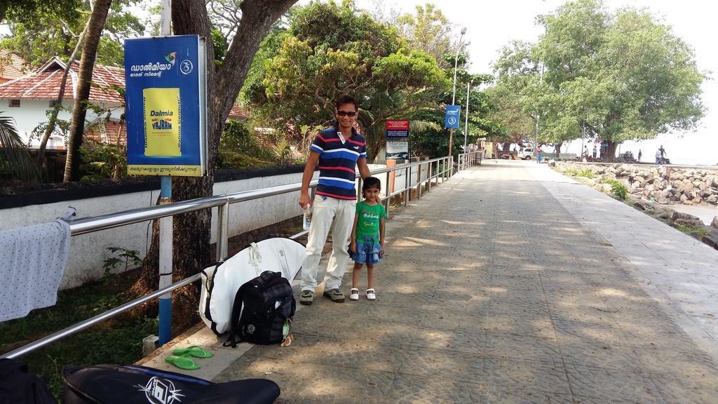 Niya Nest Homestay Kochi Esterno foto