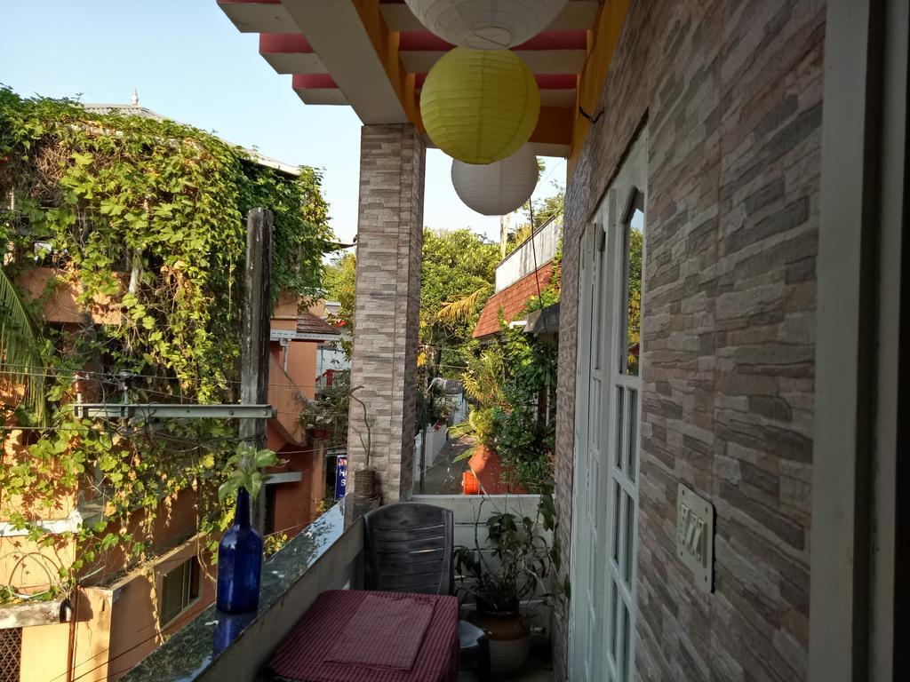Niya Nest Homestay Kochi Esterno foto