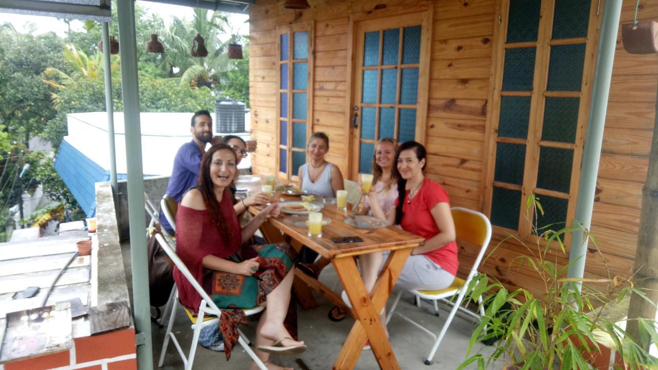Niya Nest Homestay Kochi Esterno foto