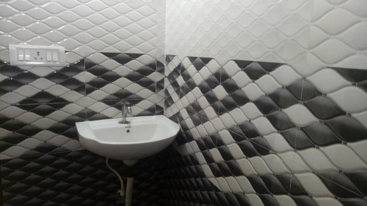 Niya Nest Homestay Kochi Esterno foto